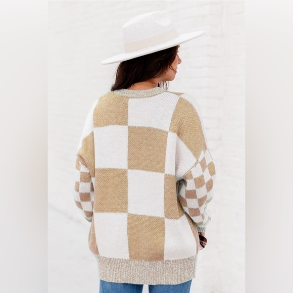 Taupe n Ivory Checkerboard Sweater - Picture 2 of 3